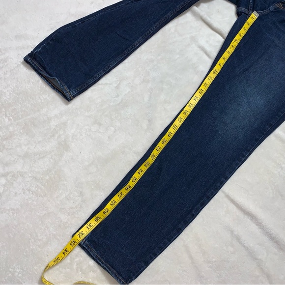 Old Navy Like New Athletic Taper Fit Denim Jeans size 34/34 - Picture 6 of 8